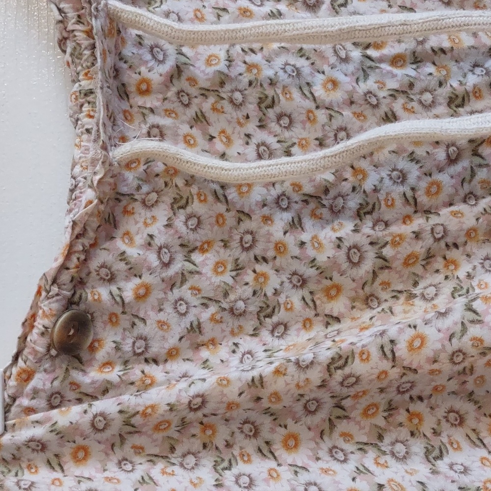 Adjustable floral skirt